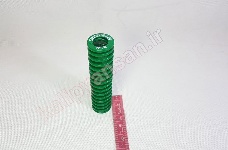 فنر سبز رنگ قالب به قطر 32 و ارتفاع 127